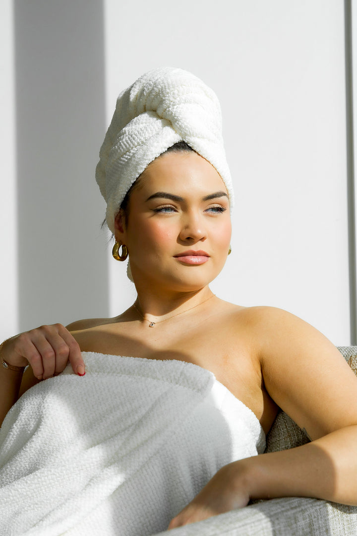 Knot Your Average Bundle