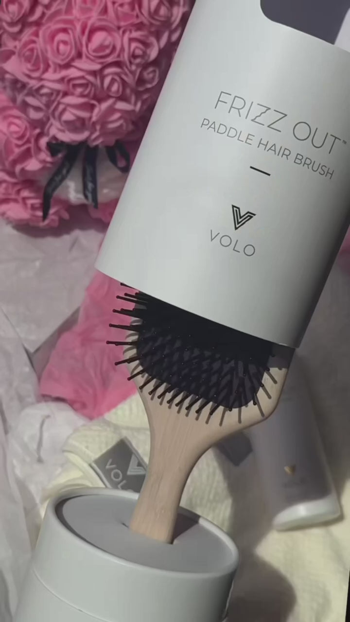 VOLO Frizz Out Paddle Brush